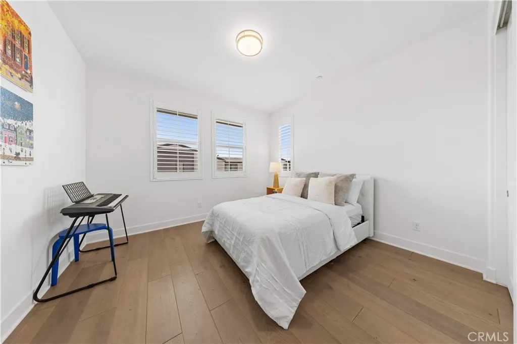 Additional image 89 of 112 Sentosa, Irvine, CA 92618