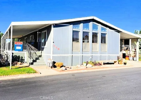 2498 Ayala Drive Unit 136, Rialto, CA MLS: CV25102082