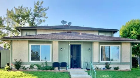 859 W 13th Street Unit 1, Azusa, CA MLS: TR25035396