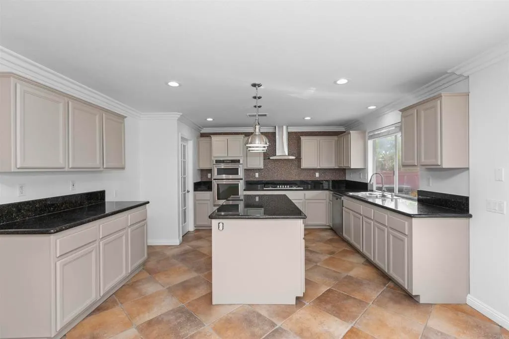 Additional image 11 of 2574 Oak Springs Drive, Chula Vista, CA 91915