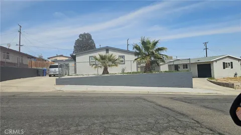 929 E Elizabeth Street, Barstow, CA MLS: IG25066870
