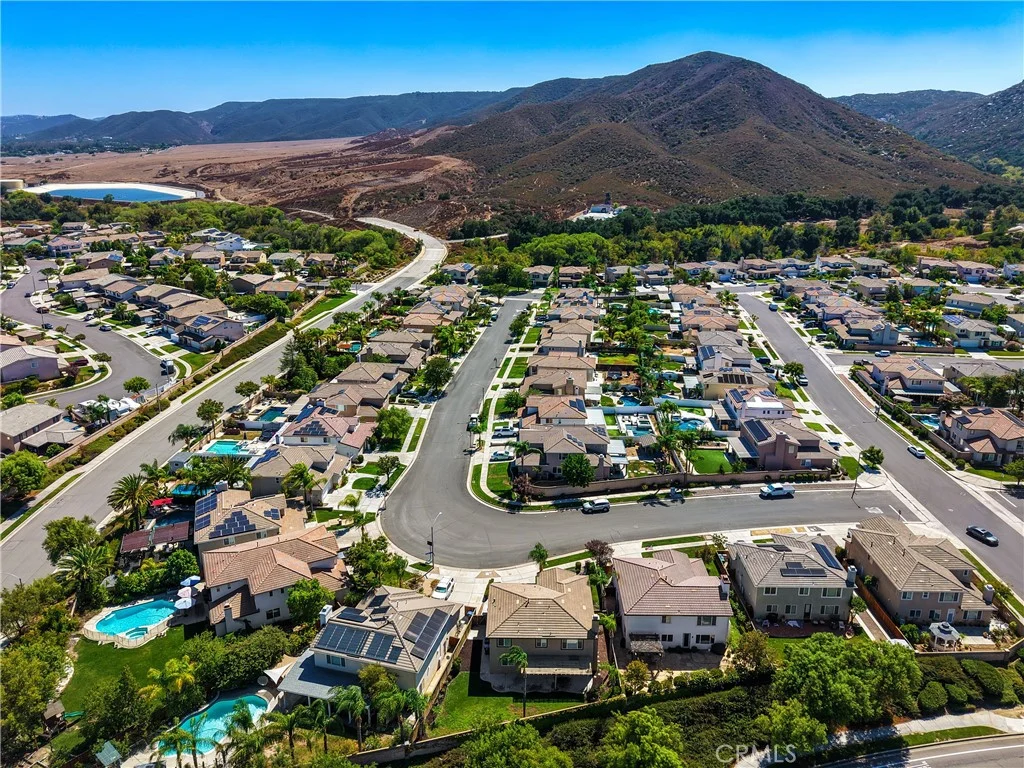 38090 Sherwood Street, Murrieta, CA 92562