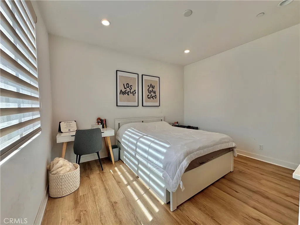 Additional image 73 of 5721 Windbourne Dr, Huntington Beach, CA 92647