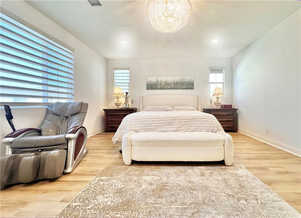 Additional image 25 of 5721 Windbourne Dr, Huntington Beach, CA 92647