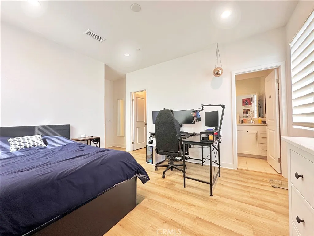 Additional image 35 of 5721 Windbourne Dr, Huntington Beach, CA 92647