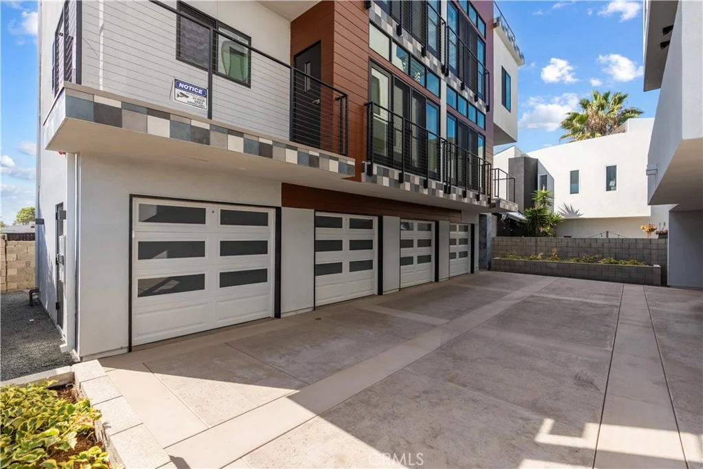 215 Oceanside Blvd Unit 4, Oceanside, CA 92054