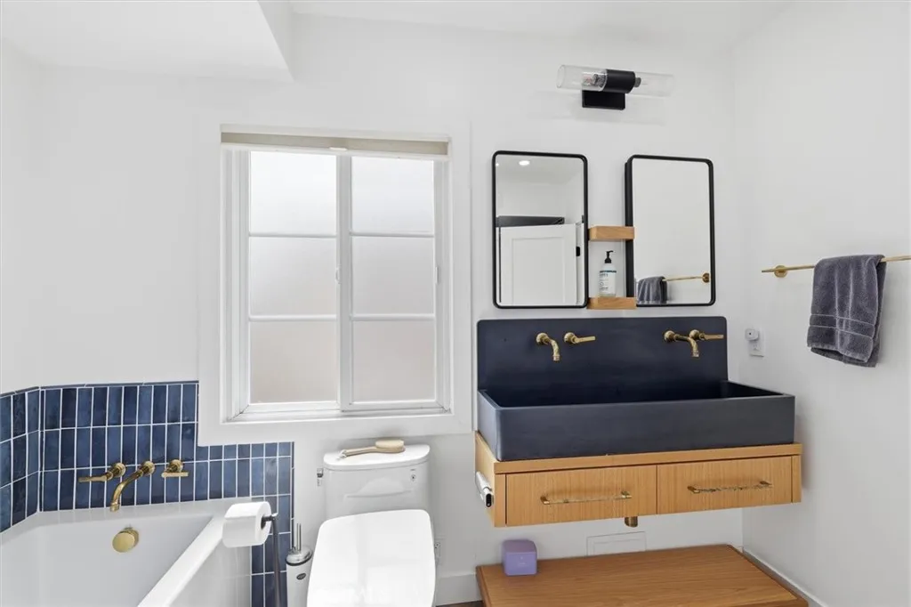 Additional image 21 of 11936 Gorham Ave, Los Angeles, CA 90049