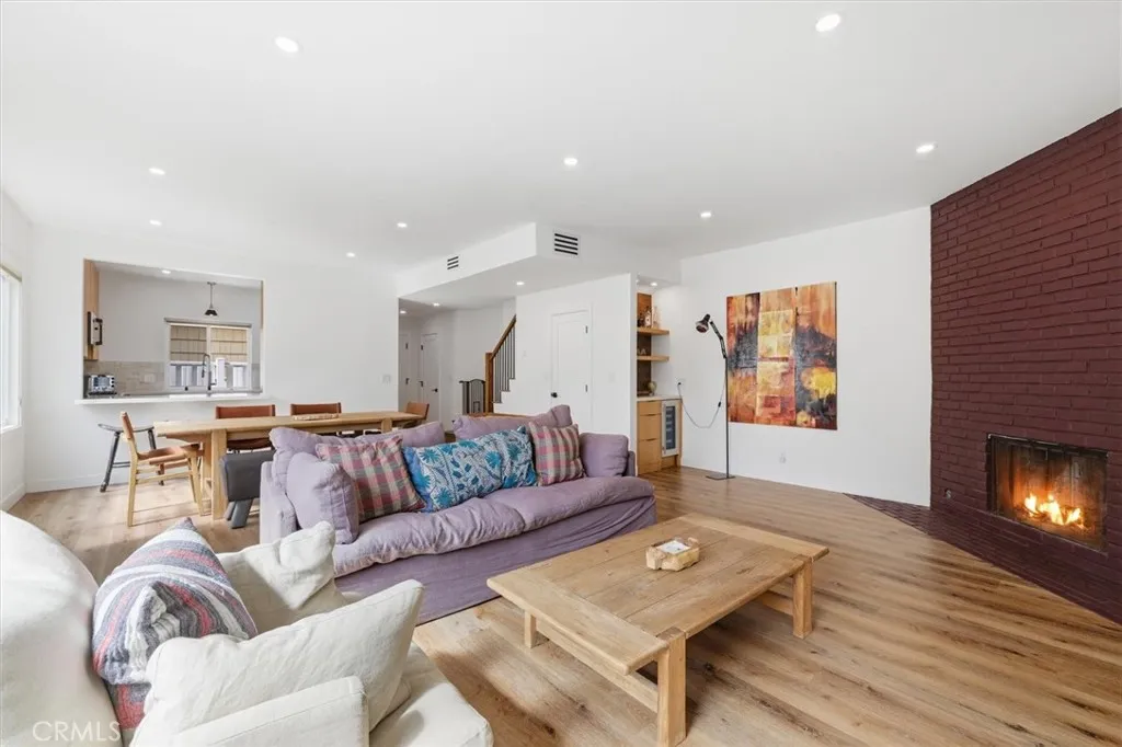 Additional image 3 of 11936 Gorham Ave, Los Angeles, CA 90049