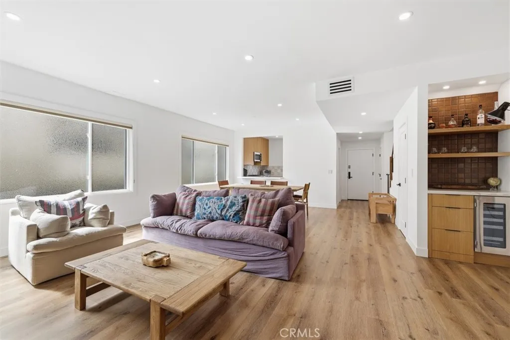 Additional image 39 of 11936 Gorham Ave, Los Angeles, CA 90049