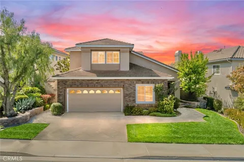 27 Trinity, Irvine, CA MLS: OC25063576