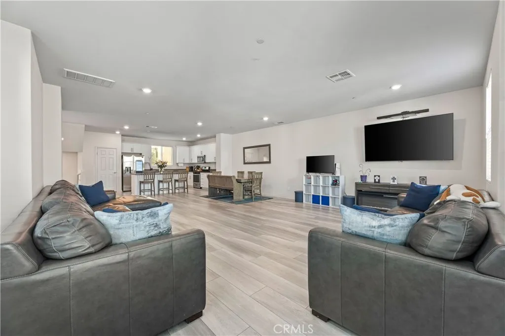 Additional image 17 of 1208 Dock Ln, Harbor City, CA 90710