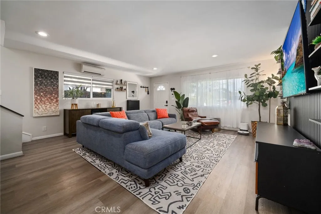 Additional image 57 of 1361 Prospect Ave, Long Beach, CA 90804