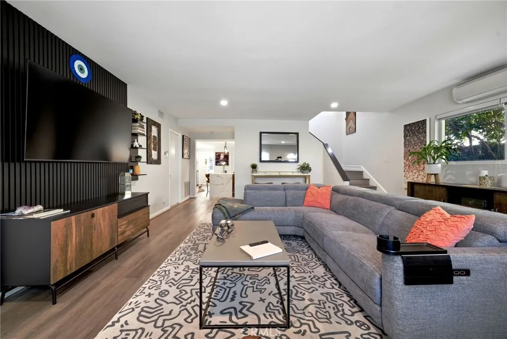 Additional image 5 of 1361 Prospect Ave, Long Beach, CA 90804