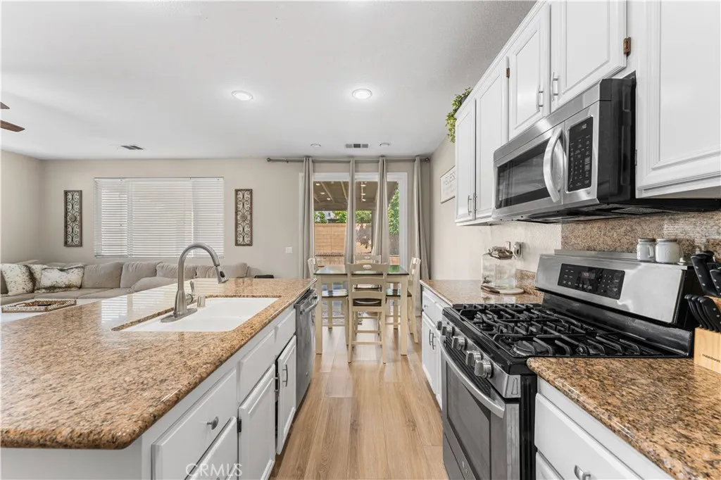 Additional image 22 of 44340 46th St W, Lancaster, CA 93536