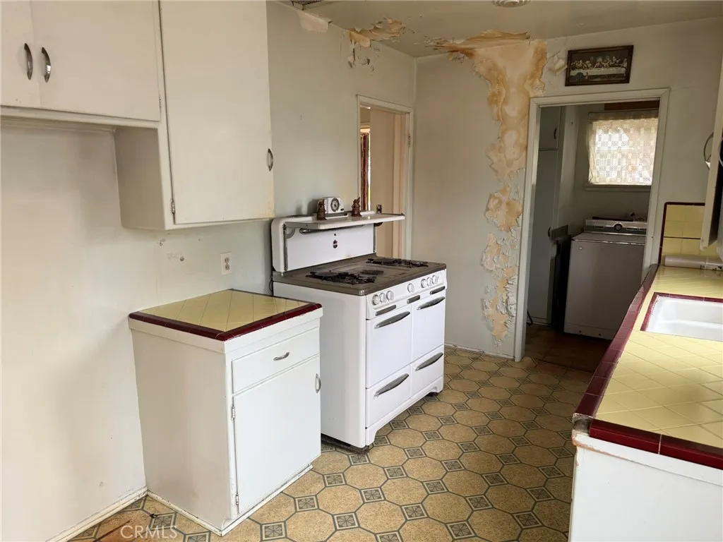 Additional image 36 of 8029 Griffith Ln, Whittier, CA 90602