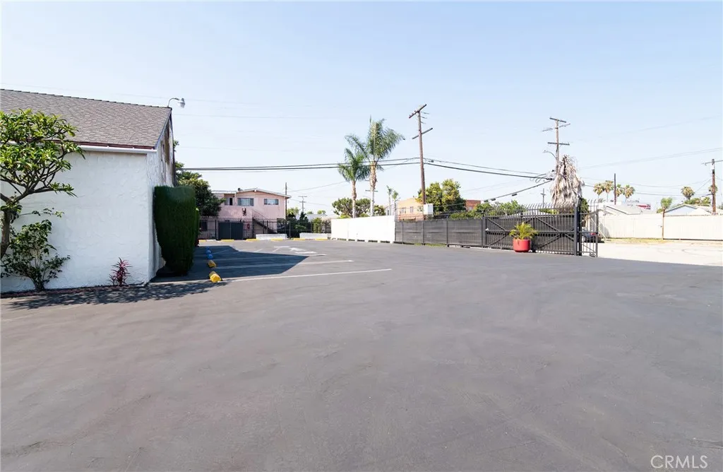 Additional image 64 of 147 E Rosecrans Avenue, Compton, CA 90222