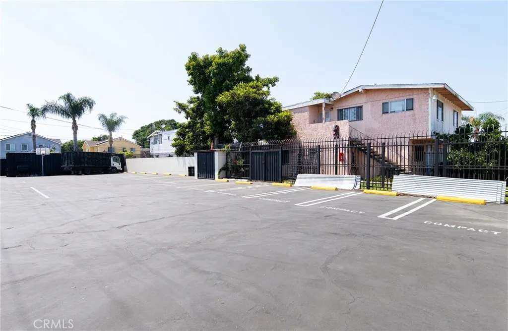 Additional image 42 of 147 E Rosecrans Avenue, Compton, CA 90222