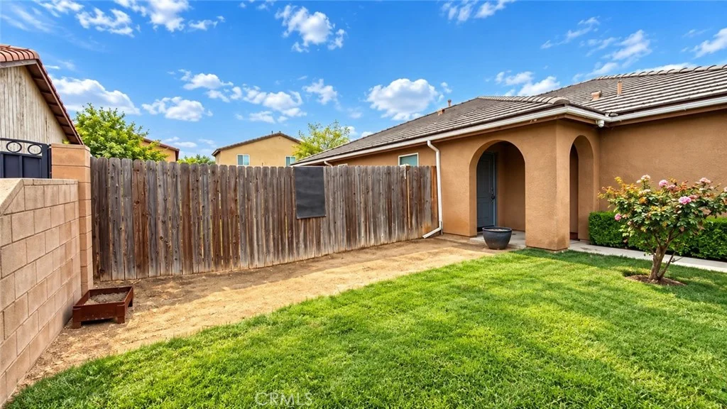 1209 El Camino Real, Arvin, CA 93203