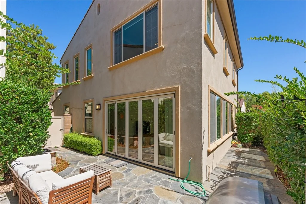 127 Bright Poppy, Irvine, CA 92618