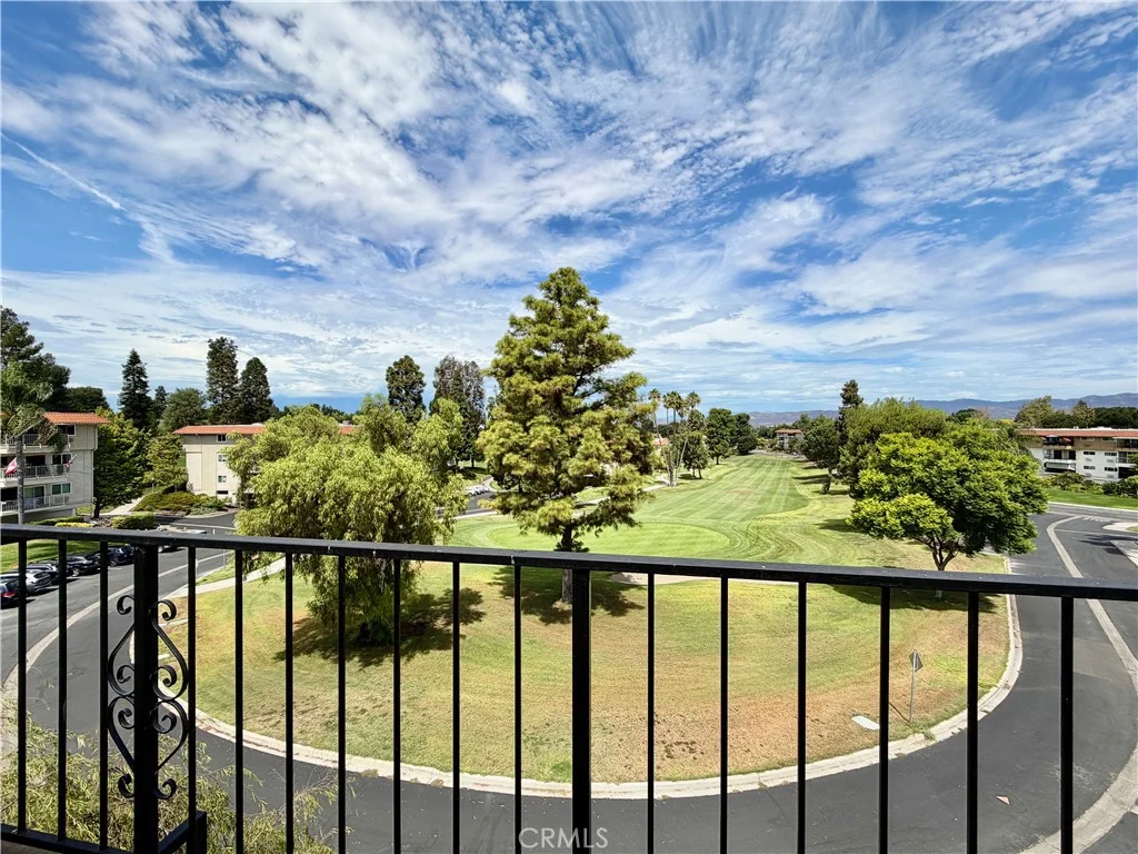2385 Via Mariposa W Unit 3C, Laguna Woods, CA 92637