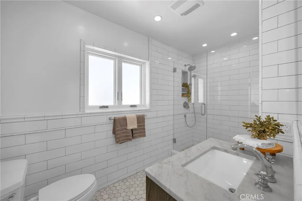 Additional image 42 of 24 Rivo Alto Canal, Long Beach, CA 90803