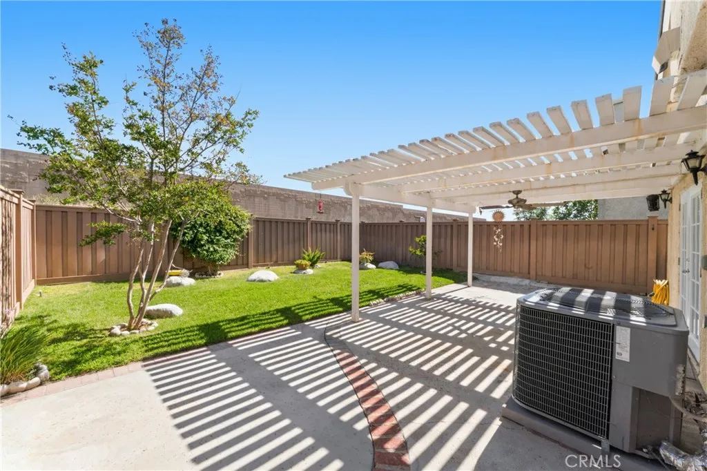 Additional image 9 of 16722 Shinedale Drive, Canyon Country, CA 91387