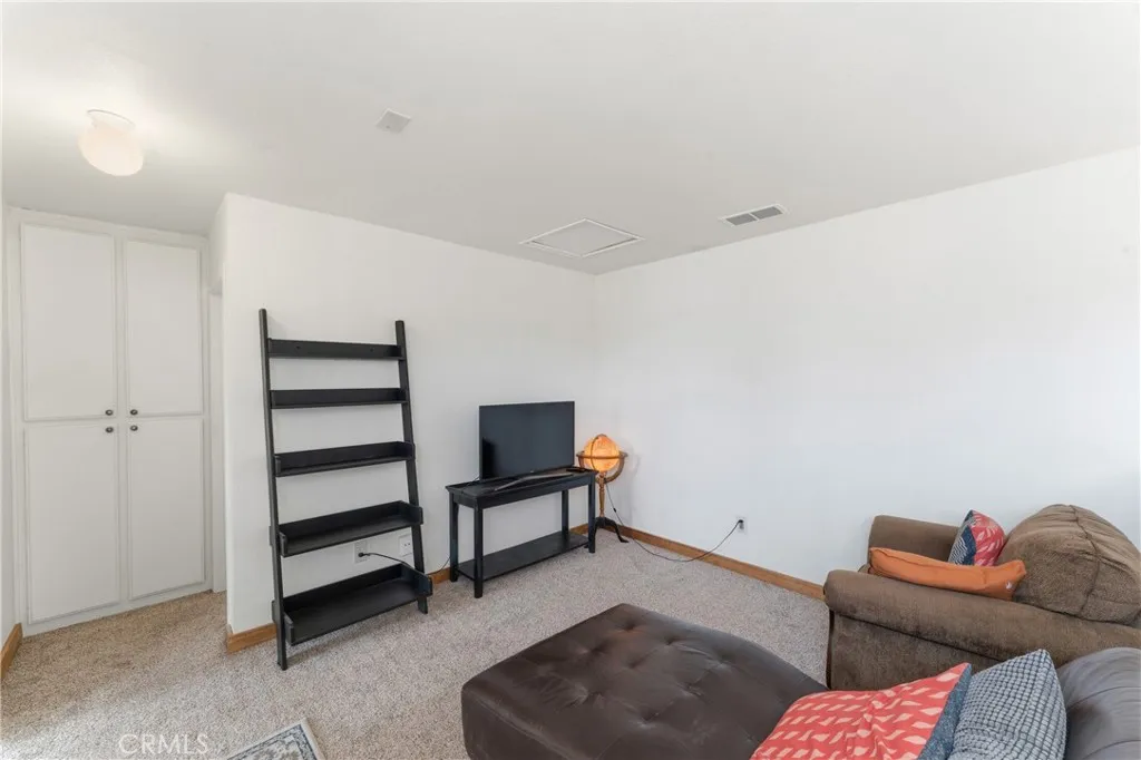 Additional image 40 of 16722 Shinedale Drive, Canyon Country, CA 91387