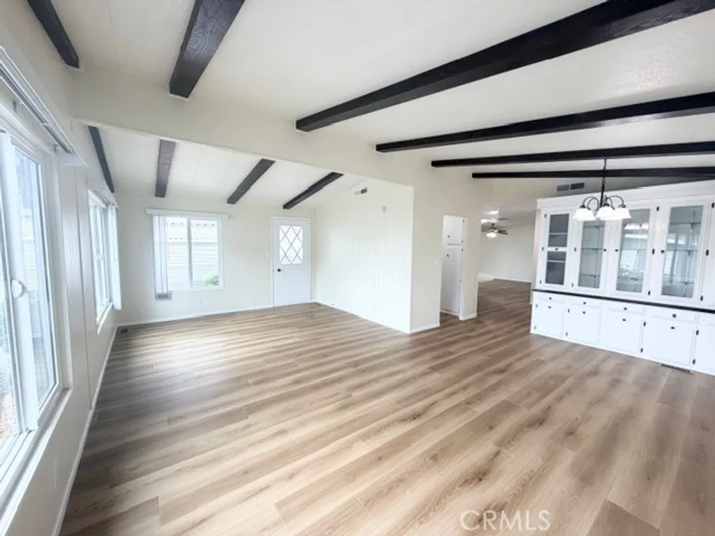Additional image 5 of 3850 Atlantic Avenue Unit 212, Highland, CA 92346