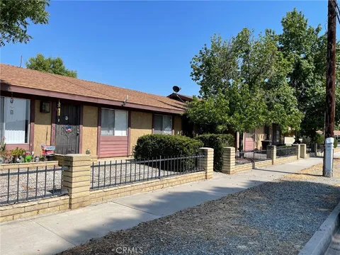 507 Montecito Avenue Unit C, Hemet, CA MLS: CV25044037