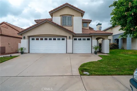 8082 Milan Court, Fontana, CA MLS: IV25084729