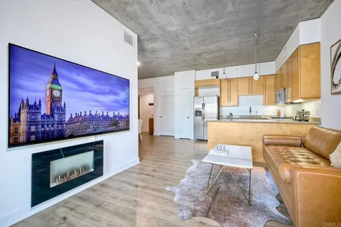801 Ash Street Unit 304, San Diego, CA 92101 - MLS#: NDP2409434