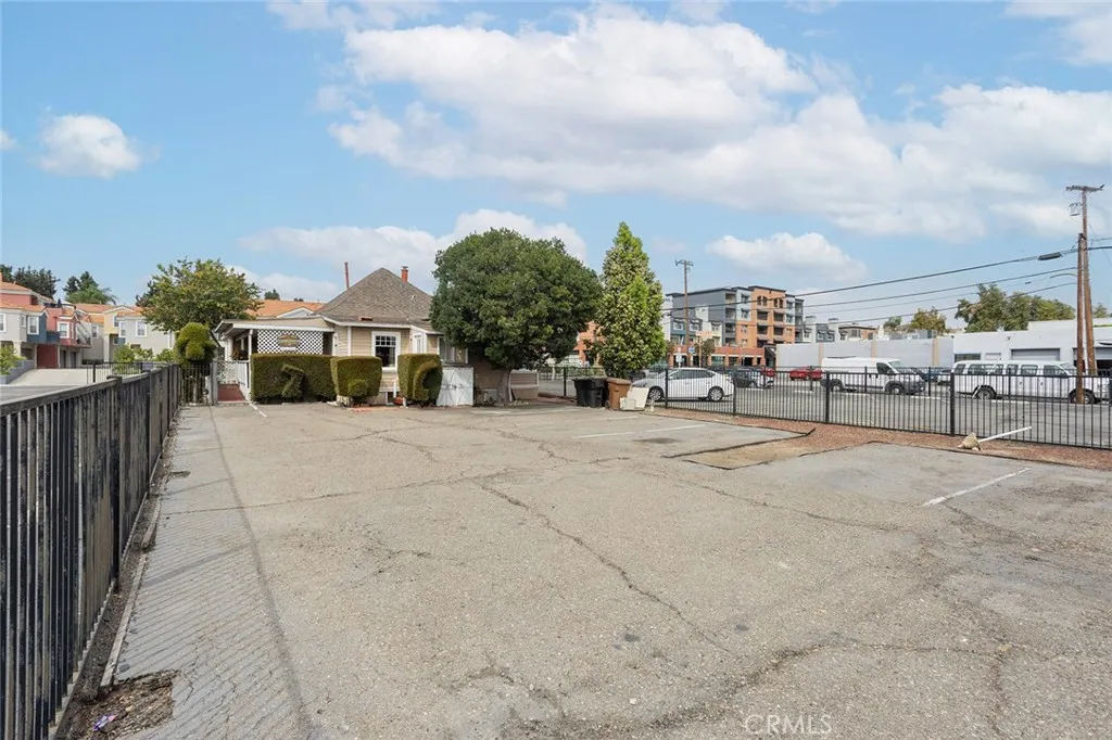 Additional image 54 of 206 W Wilshire Ave, Fullerton, CA 92832