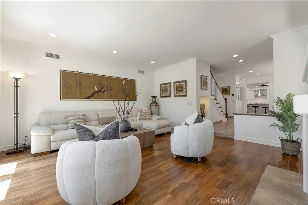 Additional image 37 of 515 20th Street, Huntington Beach, CA 92648