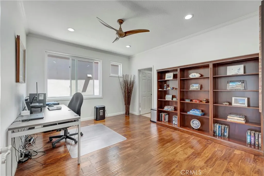 Additional image 53 of 515 20th Street, Huntington Beach, CA 92648