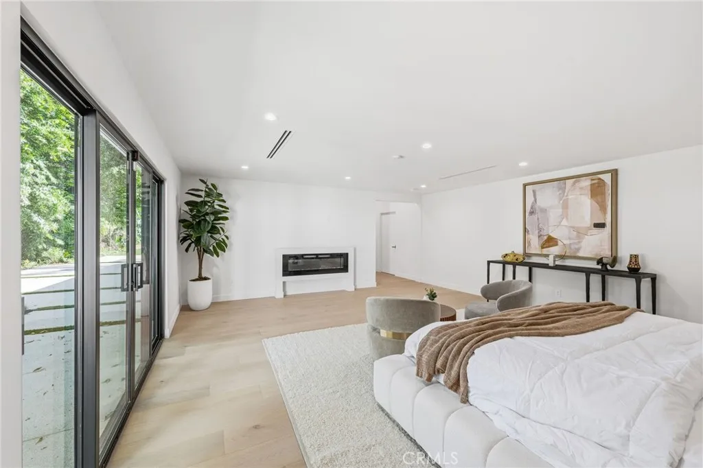 Additional image 75 of 8400 White Oak Ave, Sherwood Forest, CA 91325