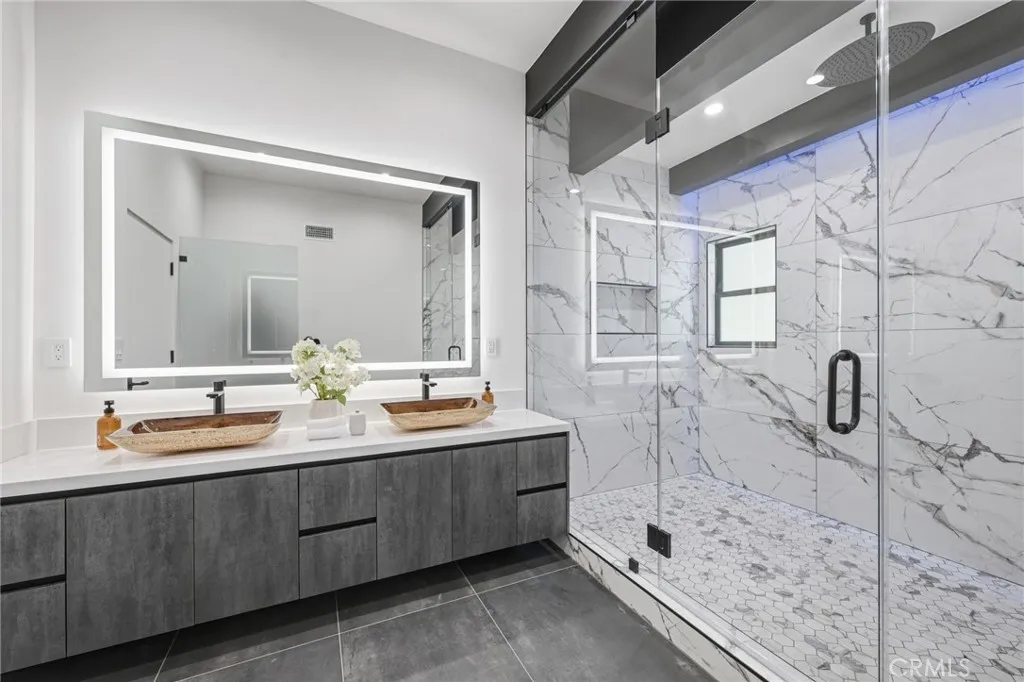 Additional image 79 of 8400 White Oak Ave, Sherwood Forest, CA 91325