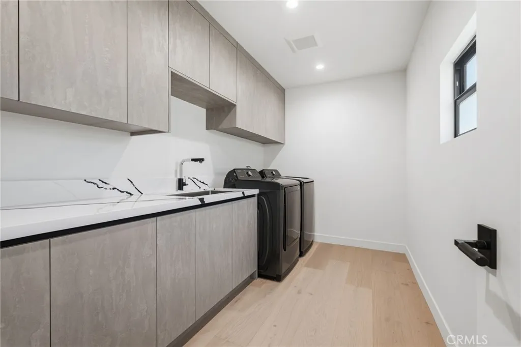 Additional image 24 of 8400 White Oak Ave, Sherwood Forest, CA 91325