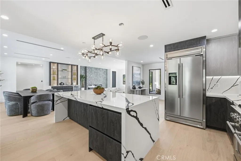 Additional image 19 of 8400 White Oak Ave, Sherwood Forest, CA 91325