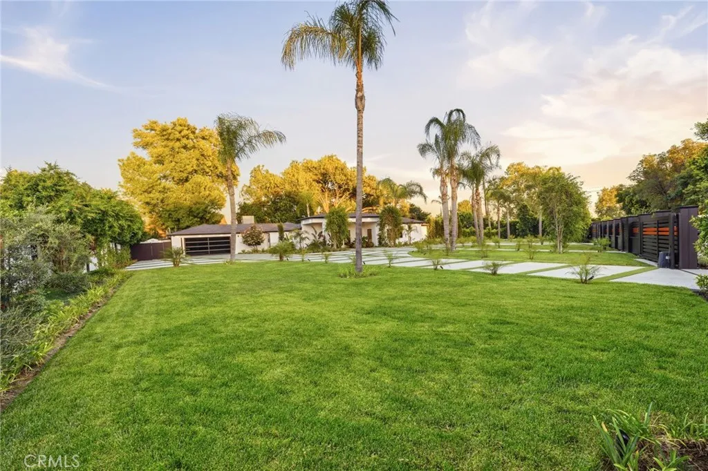 Additional image 58 of 8400 White Oak Ave, Sherwood Forest, CA 91325