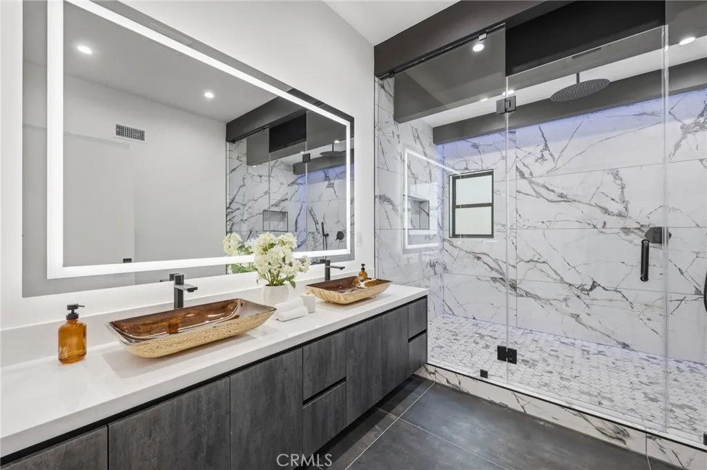 Additional image 77 of 8400 White Oak Ave, Sherwood Forest, CA 91325