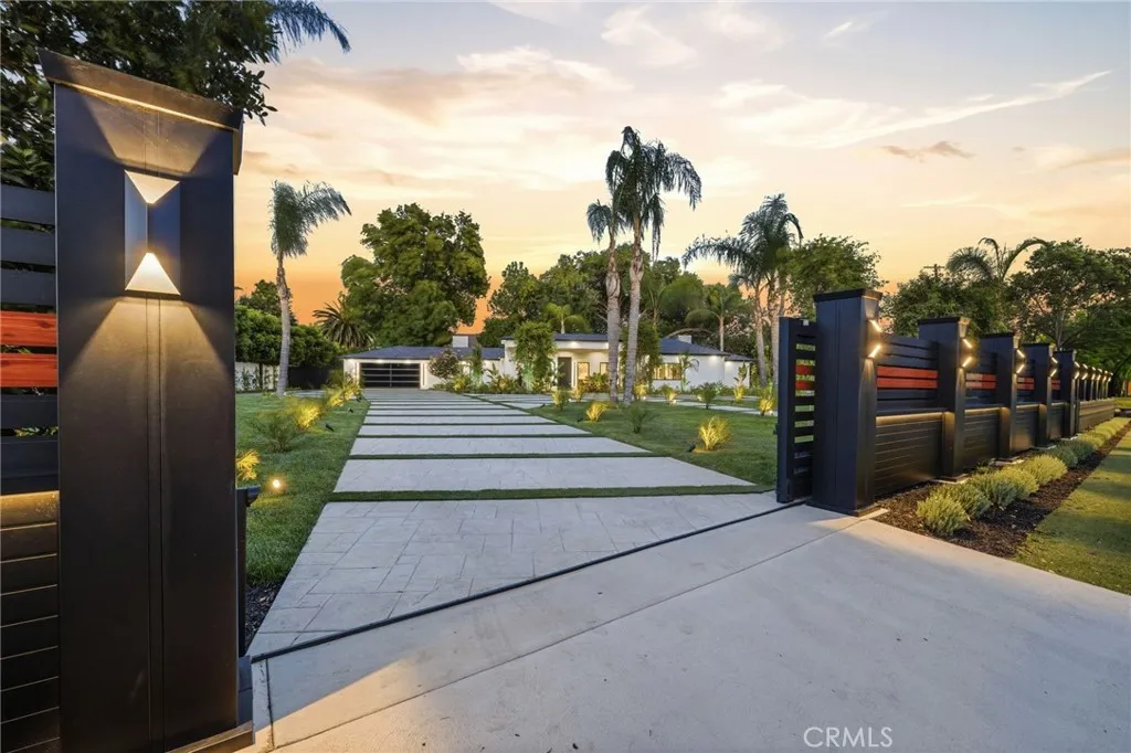 Additional image 51 of 8400 White Oak Ave, Sherwood Forest, CA 91325