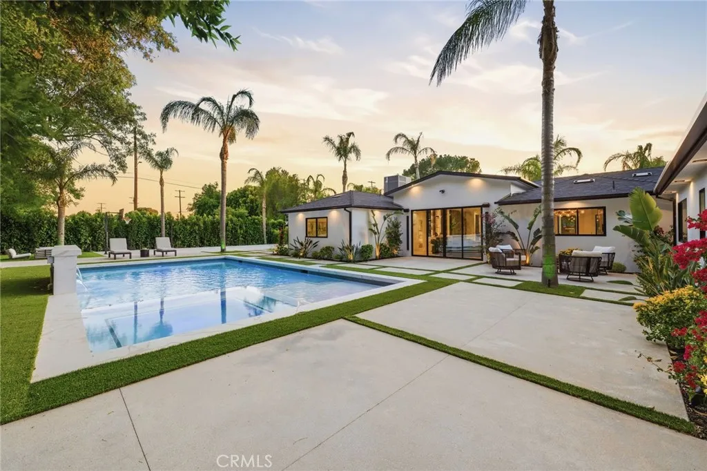 Additional image 6 of 8400 White Oak Ave, Sherwood Forest, CA 91325