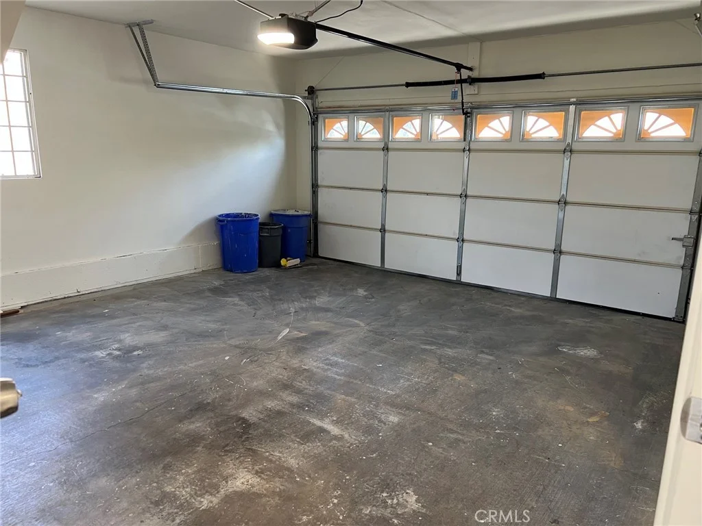4018 W 5th St, Santa Ana, CA 92703