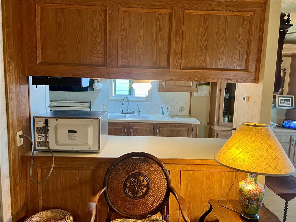 Additional image 35 of 21001 Plummer Street Unit 34, Chatsworth, CA 91311