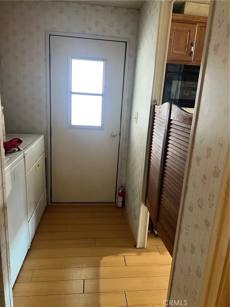 Additional image 31 of 21001 Plummer Street Unit 34, Chatsworth, CA 91311