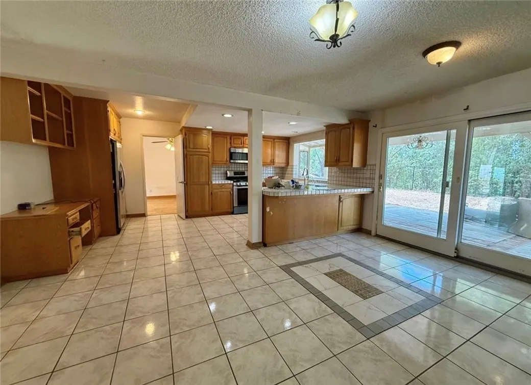 Additional image 13 of 6618 Smoke Tree Avenue, Oak Park, CA 91377