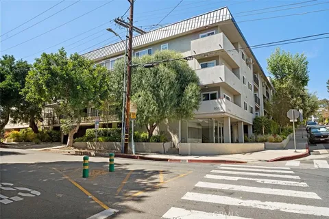 9005 Cynthia Street Unit 209, West Hollywood, CA MLS: CV25076512