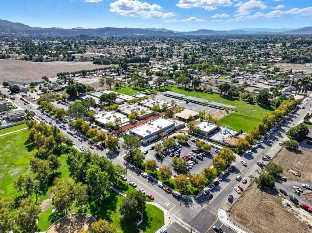 43154 Parkway Avenue, Hemet, CA 92544