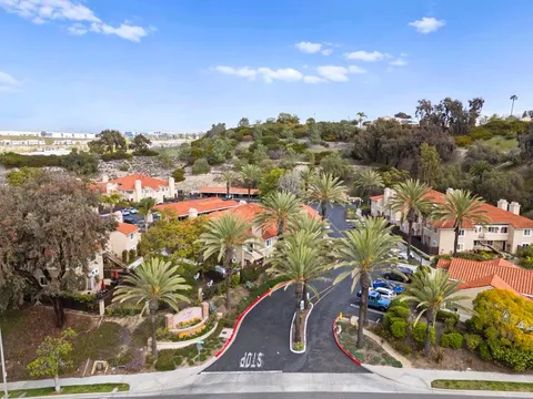 700 Sea Cliff Way Unit 701, Oceanside, CA 92056 - MLS#: NDP2502352