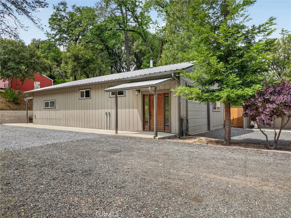 Additional image 2 of 41860 Road 222, Oakhurst, CA 93644